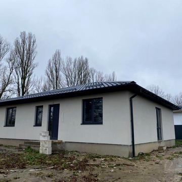 Продаж будинку від забудовника, ділянка, паркомісце, інд.опалення