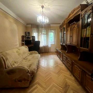 Здам 2-кімнатну Соломянський р-н. Героїв Космосу