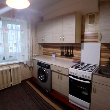 Довгострокова оренда 1к Квартира Героїв Небесної Сотні (Воззєднання) вулиця