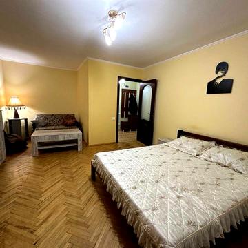 ОРЕНДА квартири вулиця Варшавська Шевченківський район ближній центр