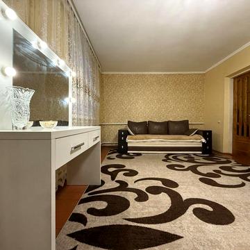 Продаж будинку та 8 соток землі біля Вінниці | с. Майдан Чапельський