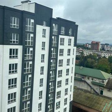 Продається 2х кіманатна квартира ЖК Парковий маєток