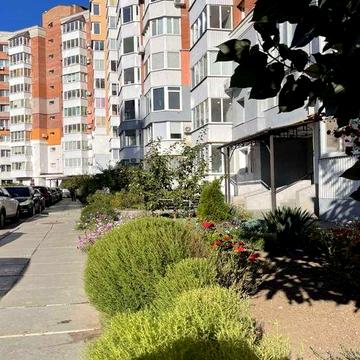 Продаж двокім. квартири. 95 м2. Індив. опал. Новобудова. Левада №10737