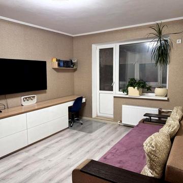 Продаж двохкімнатноі квартири на Ковпака.