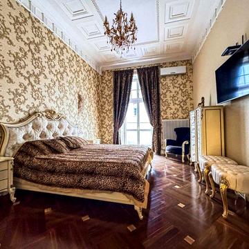 Оренда квартири у центрі Львова, вул. Словацького (Головна пошта)