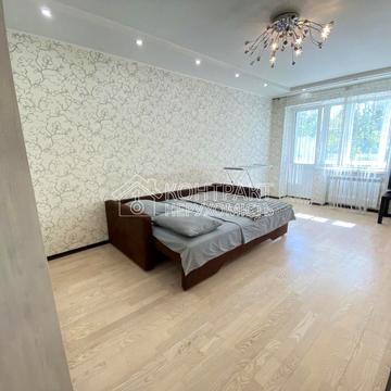 Академіка Проскури вул., 10