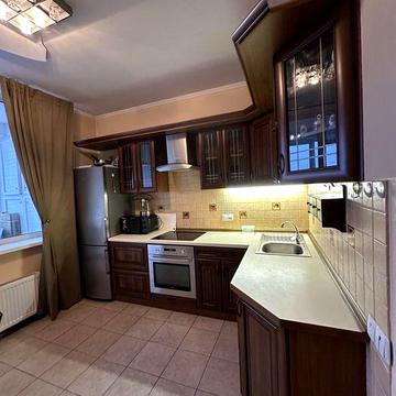 Оренда з ГЕНЕРАТОРОМ!! 2 хвилили до метро! Осокорки