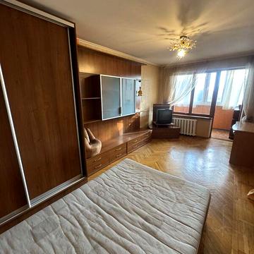 Продаж 2к Квартира Небесної Сотні проспект