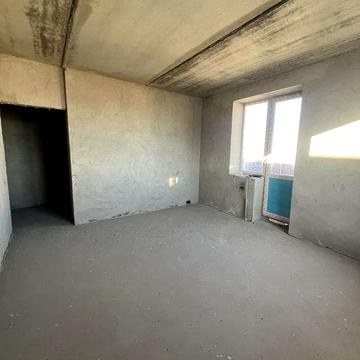 Велика 1к квартира в зданому будинку з газом