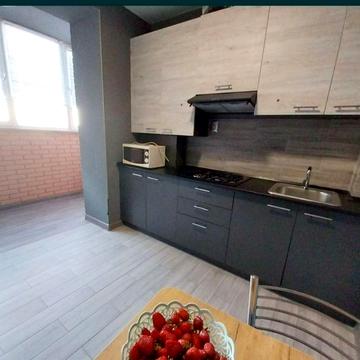 Продам квартиру з ремонтом ЖК Вишневі сади