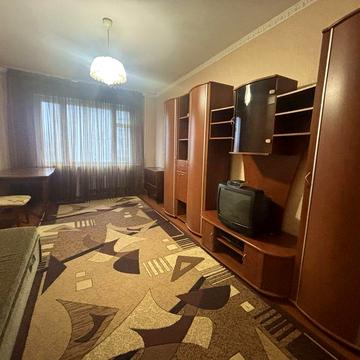 Оренда 3-кімнатої квартири вул. Паркова ,11