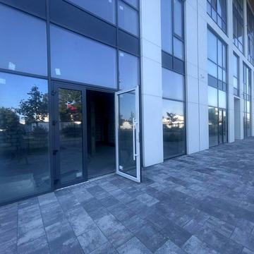 Богдана Хмельницького вул., 207