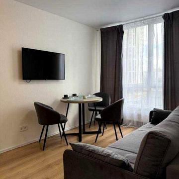 Здам 1-кімнатну квартиру в ЖК "Ріел Сіті" ВЛАСНИК.