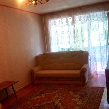 Фабрично-Заводська вул., 3