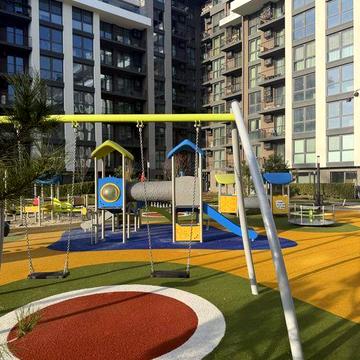 Квартира 2 окремі спальні і окрема кухня. Тварини можнаPark Land