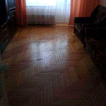 Продам 3-кімн. квартиру, Дніпровський р-н., Слобожанська вул. 9