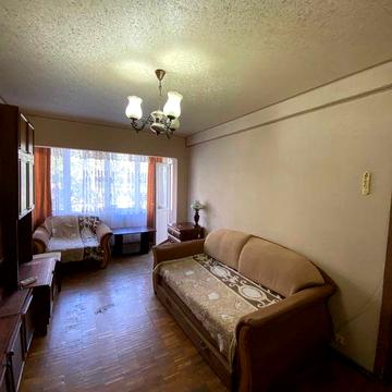 Продам 2 кімнатну квартиру, Русанівка,  вул. Ентузіастів 11/1