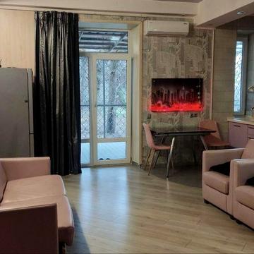 Реальная 1-ка в Центре, Исторический Музей, Архитеатора Бекетова