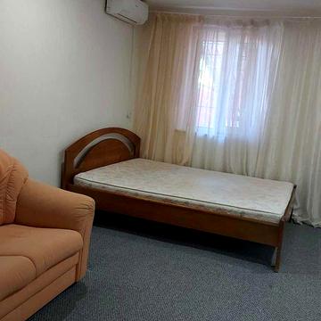 Сдам дом Гагаріна, Дафі