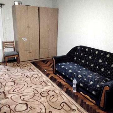 Сдам 1 к. квартиру ул. Харьковских Дивизий, м. Дворец Спорта