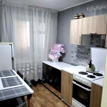 Сдам 1 к. квартиру ул. Харьковских Дивизий, м. Дворец Спорта