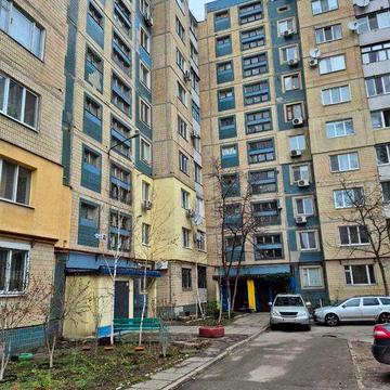 Продам 2-х комн. на проспекте Победы /Левый берег