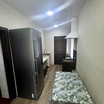 Сдам полдома на Музыченко !!! 2 комнаты , новая кухня и санузел