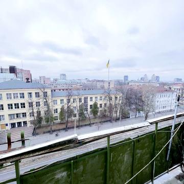 Науки просп. (Гагаріна), 3