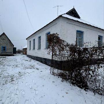 Продам будинок смт.Рокитне