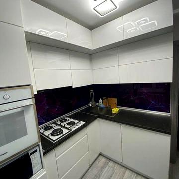 Продам 1 кім по Івана Мазепи