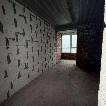 Велика 3 кімнатна квартира/єОселя