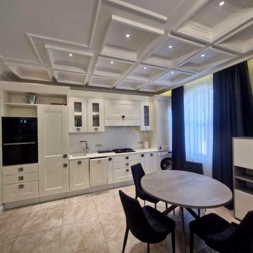 Сдаётся VIP квартира по ул Львовская\генератор