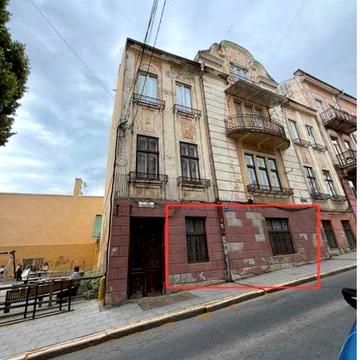 Продам квартиру під комерцію, власник.