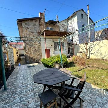 Тімірязєва, 10А