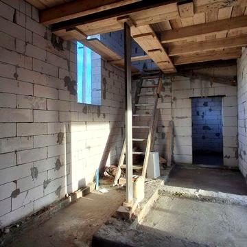 Продаж будинок 130м2, Радча, 5 соток, світло, газ, криниця, тераса