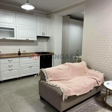 Оренда 3-кімнатної дворівневої квартири для великої сім’ї