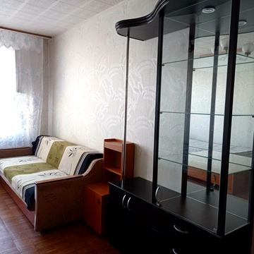 Академіка Булаховського вул., 42/43