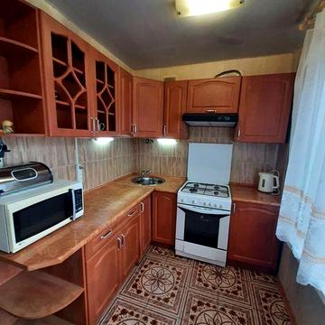 Свет не отключают!Сдам 3-х комнатную квартиру по ул. Бульвар Строител