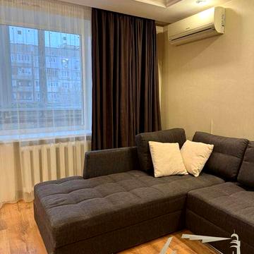 Продаж трикімнатної квартири, Шевченківський район