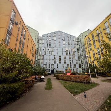 Регенераторна вул., 4 к1