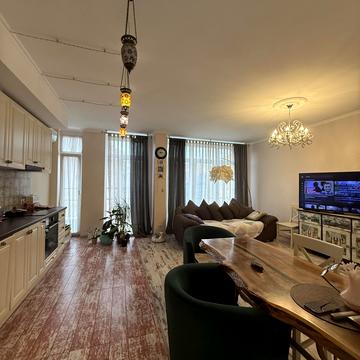 Регенераторна вул., 4 к1