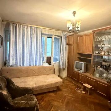 Оренда квартири поруч з метро!