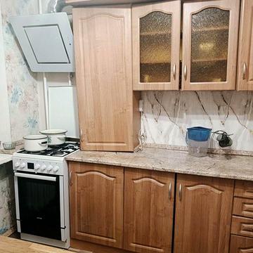 Здам  2 х кімнатну квартиру  провулок Червоний