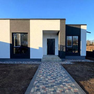 Продаж будинку в стилі хай-тек