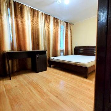 Продам 3-кімнатну квартиру на Павловому Полі