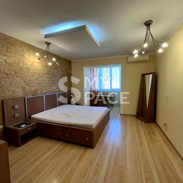 вул. Анни Ахматової, 31 Позняки Лівий берег / просп Петра Григоренка