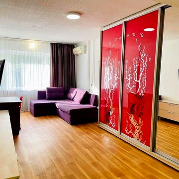 Полігонна вул. (Погребняка), 18-Б