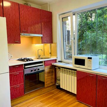 Полігонна вул. (Погребняка), 18-Б