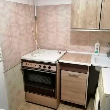 Сдам свою 1комн с газ плитой , водой 1этаж Аркадия , 7 фонтана