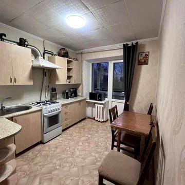 В аренду 1 комнатная квартира Минина, район Кирова, Днепр Арены